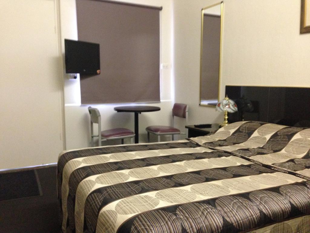Avalon Motel Mount Gambier Exteriör bild