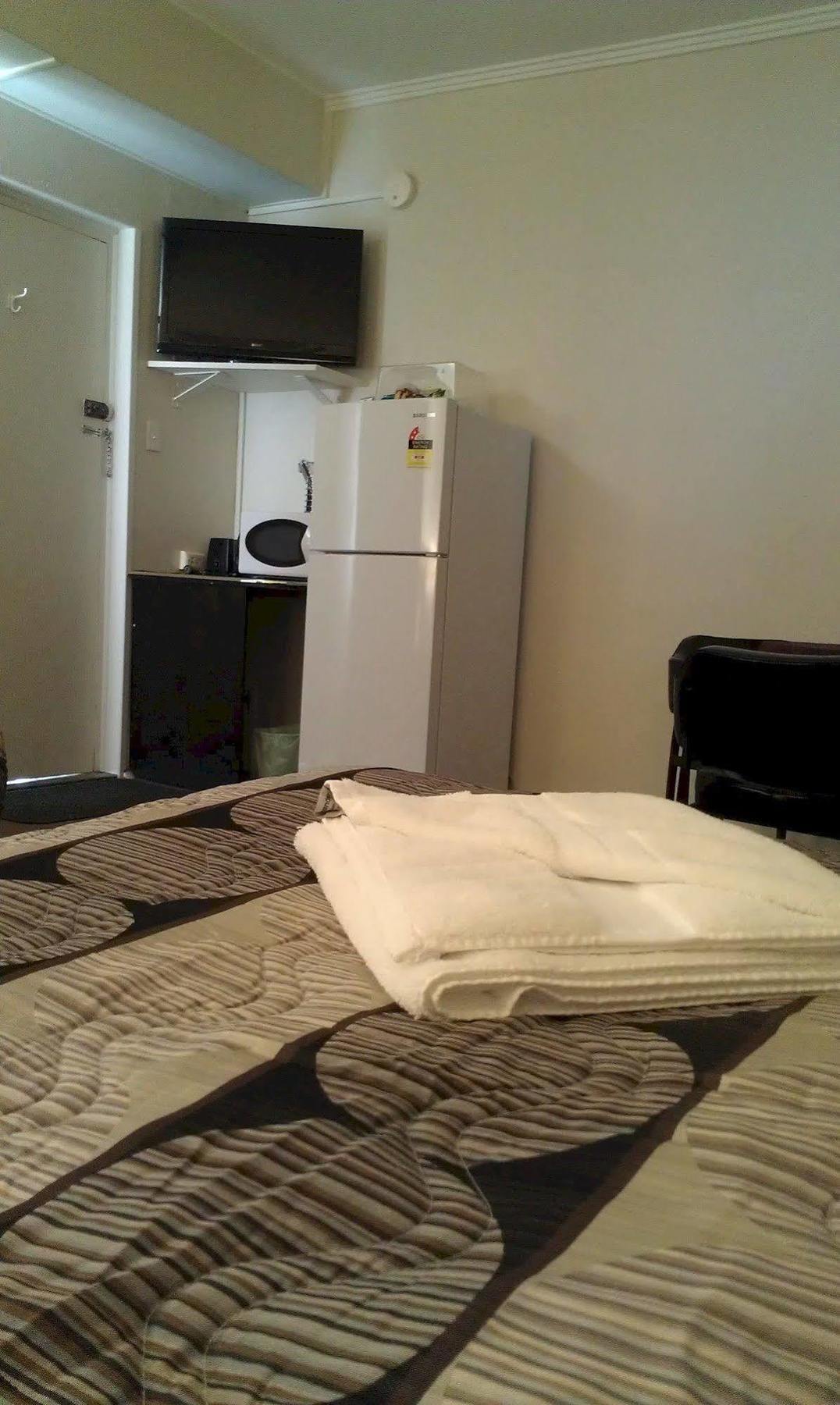Avalon Motel Mount Gambier Exteriör bild